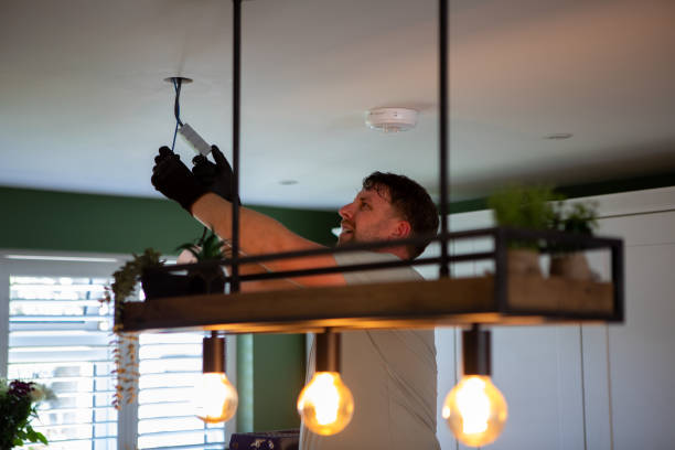 Best Electrician Near Me  in Lewisburg, TN